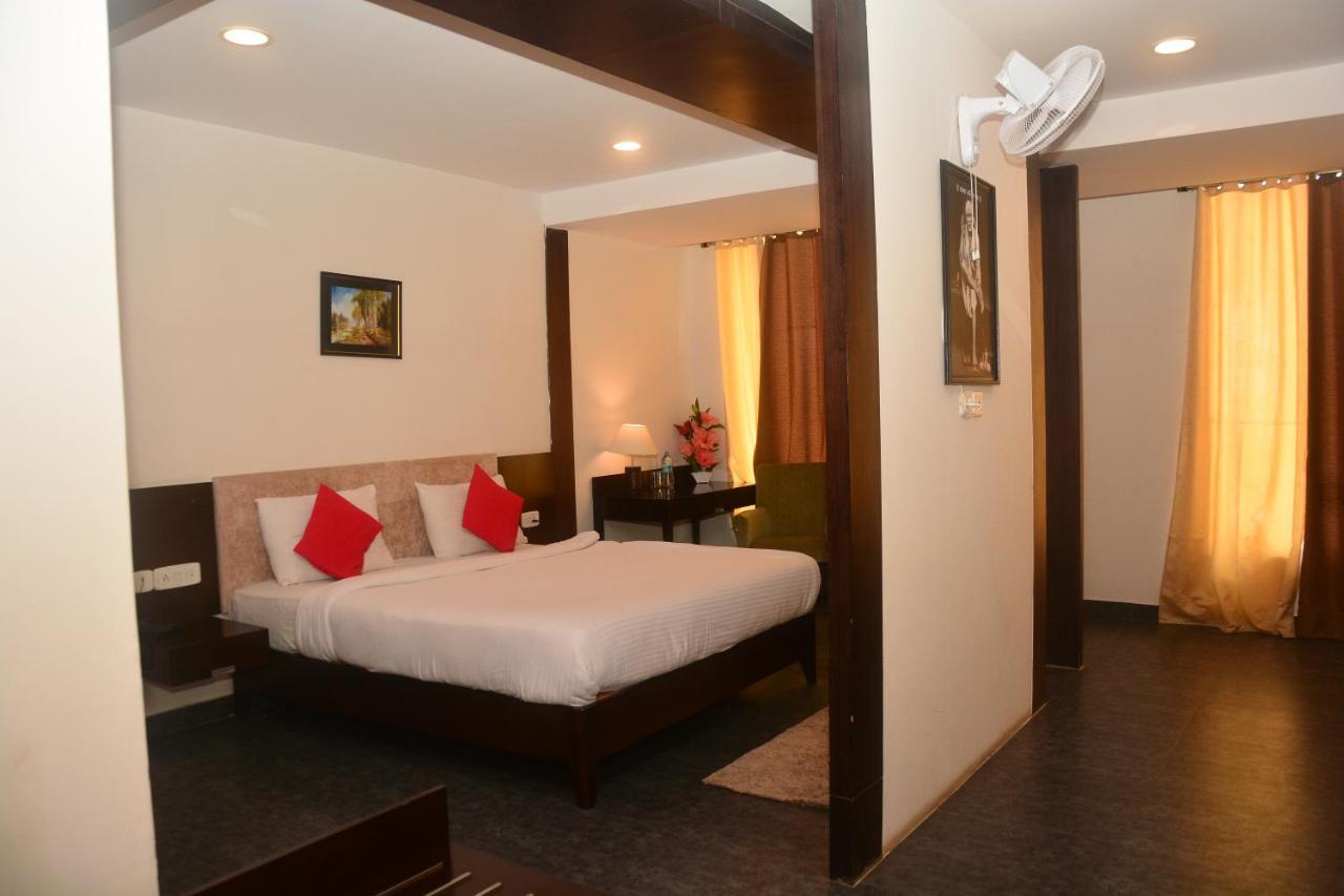 Sai Sharnam Serviced Apartments Shirdi Dış mekan fotoğraf